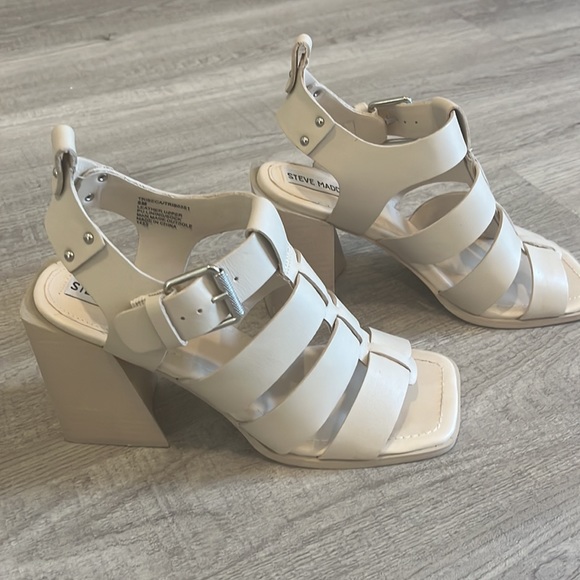 Steve Madden Sandals - Picture 2 of 5